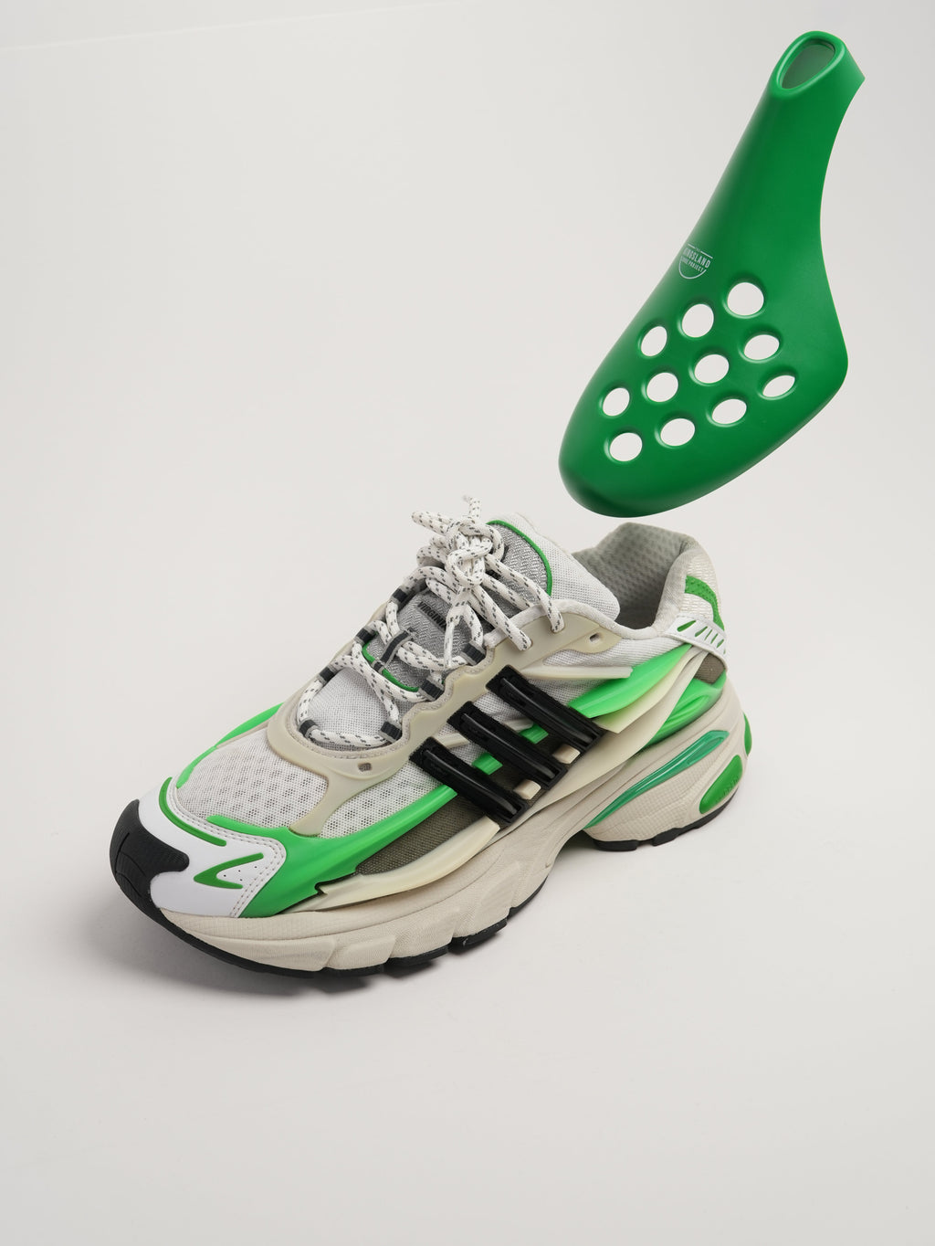 Fresh Flow Shoe Trees for Sneakers, Dress Shoes and Boots
