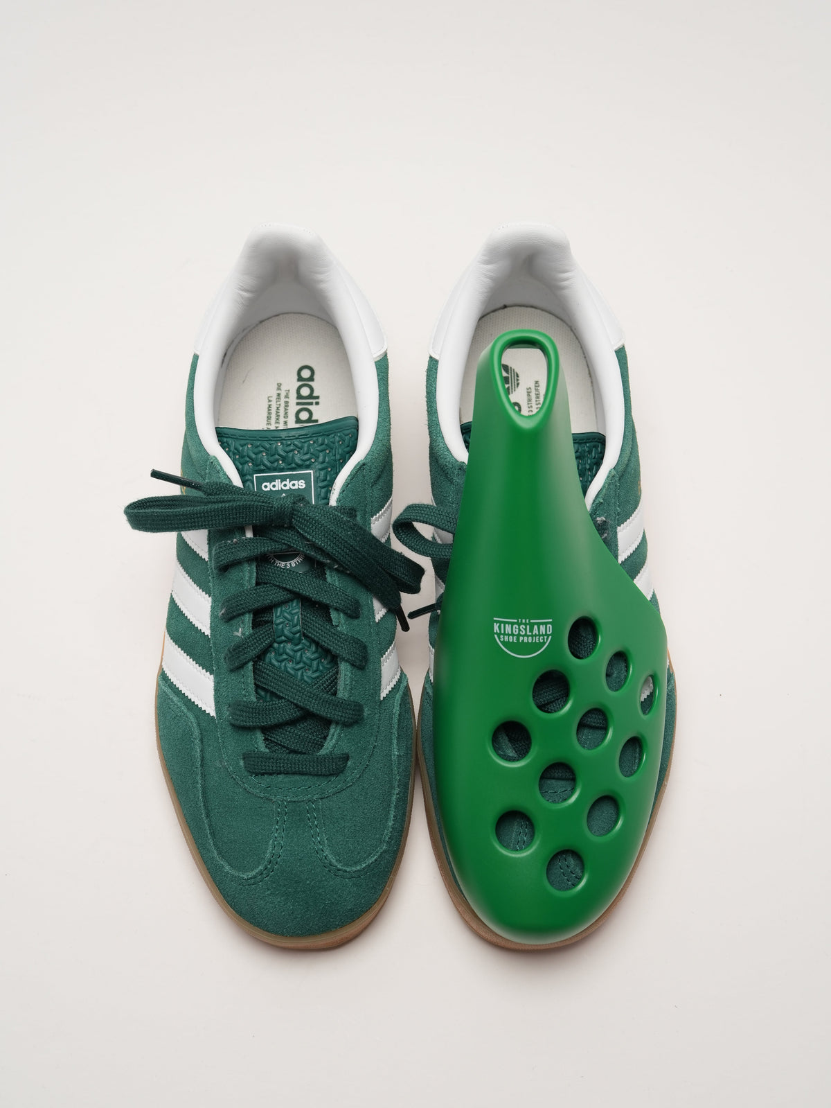 Fresh Flow Shoe Trees for Sneakers, Dress Shoes and Boots