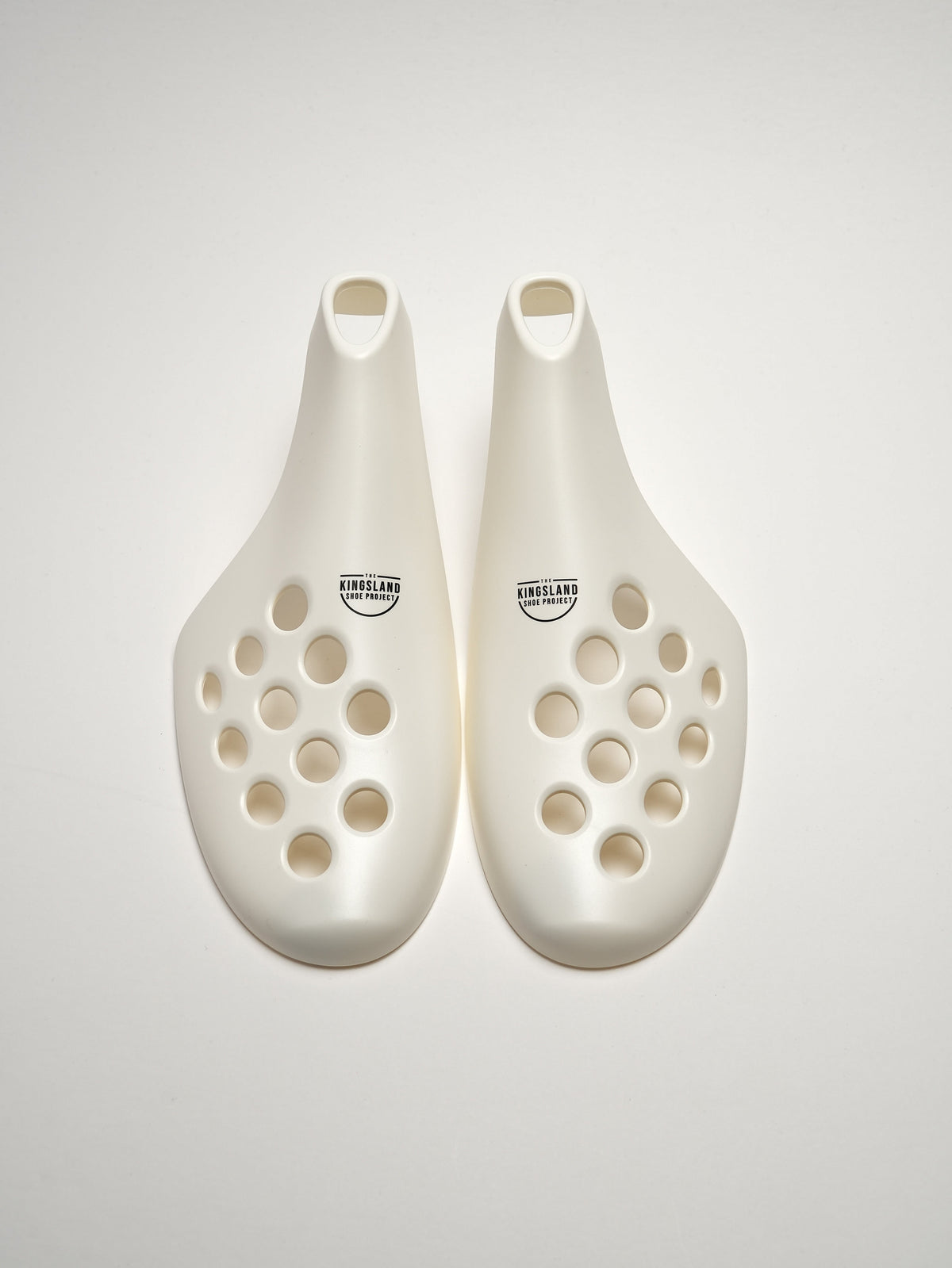 Fresh Flow Shoe Trees for Sneakers, Dress Shoes and Boots