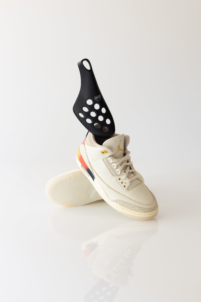 Fresh Flow Shoe Trees for Sneakers, Dress Shoes and Boots